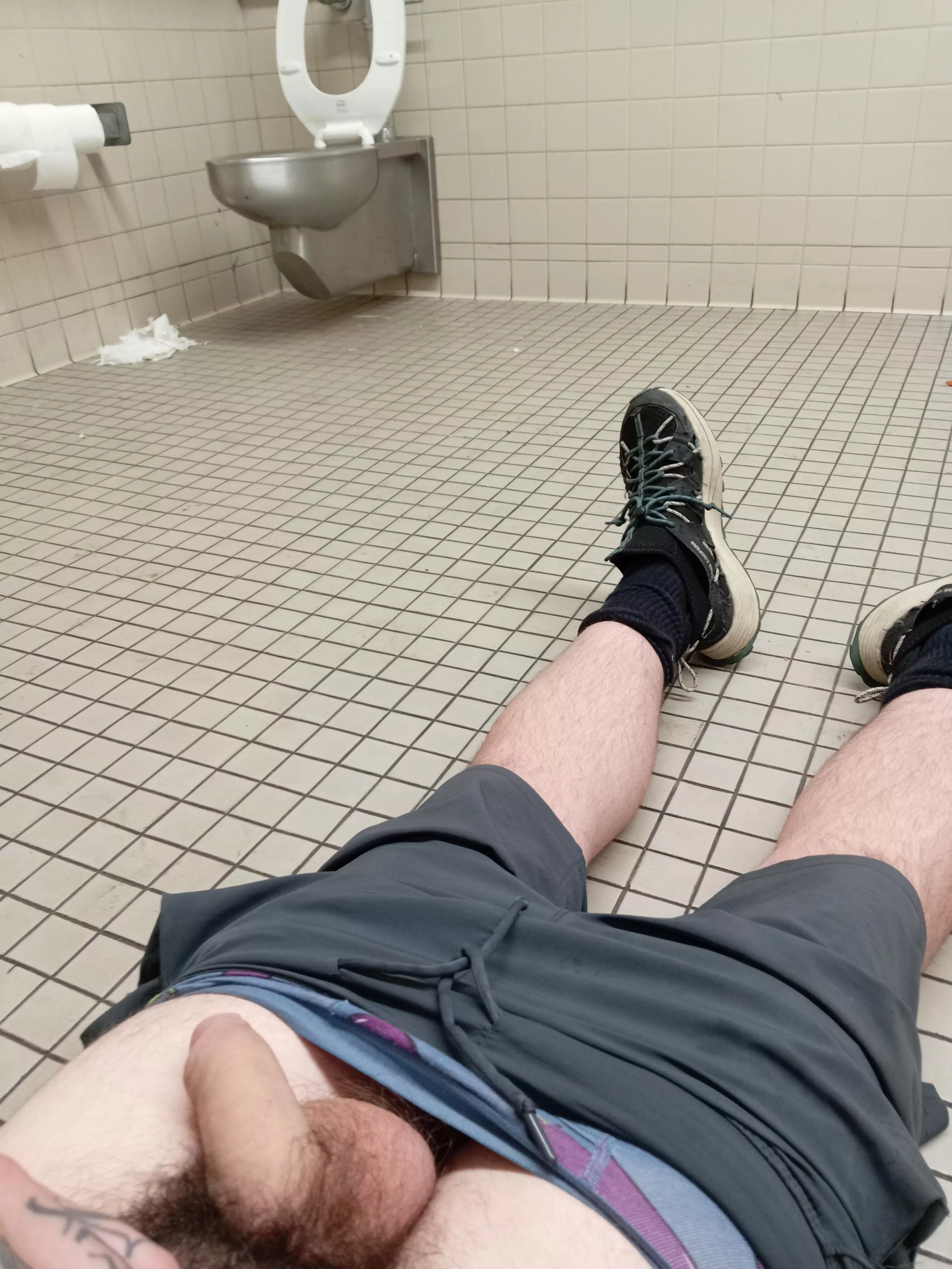 Public bathroom speed gooning 🚽🚀 posted by Ok-Pea-9790