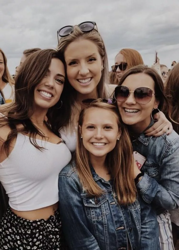 Short girls are good for holding up bigger boobs  posted by timyellow50