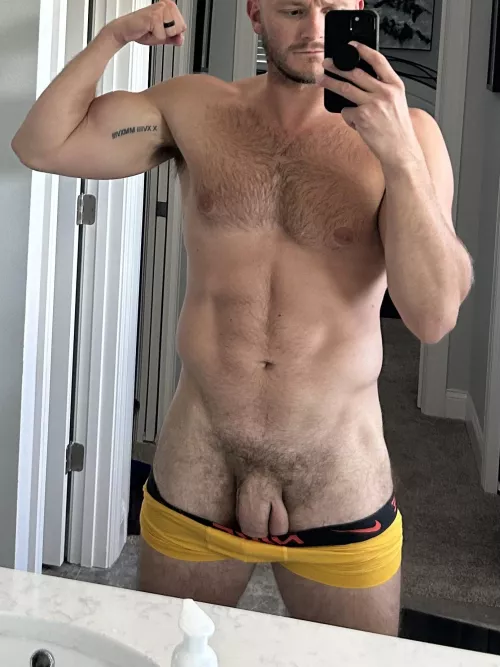 Wifey doesn’t appreciate what she’s got.  Found her in DMs of other man.  by Flashy_Rub_1066