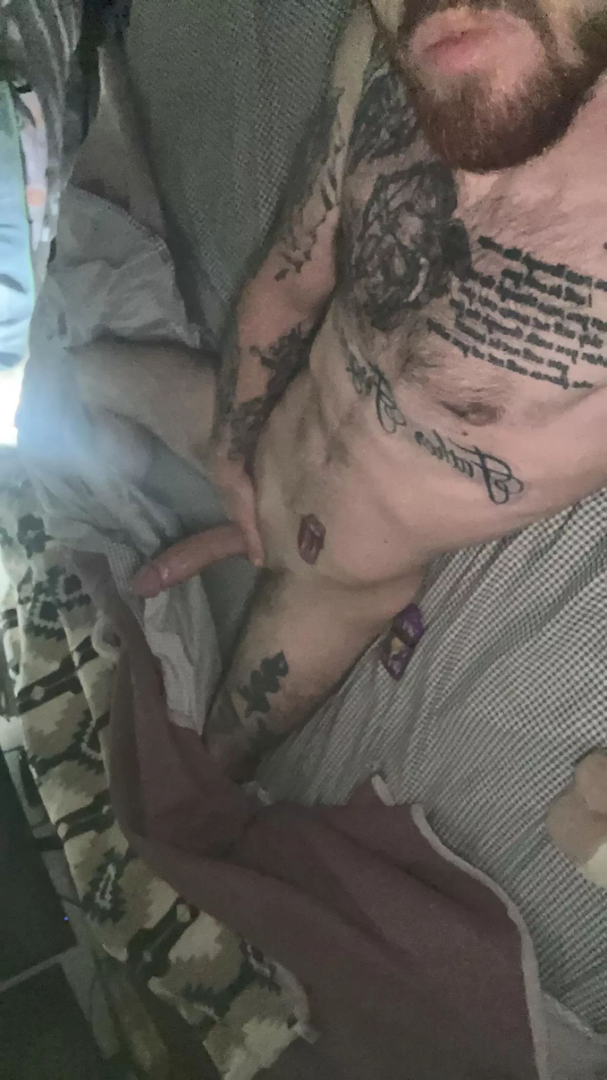 Woke up hard😏 25(m) posted by Fearless-Return38