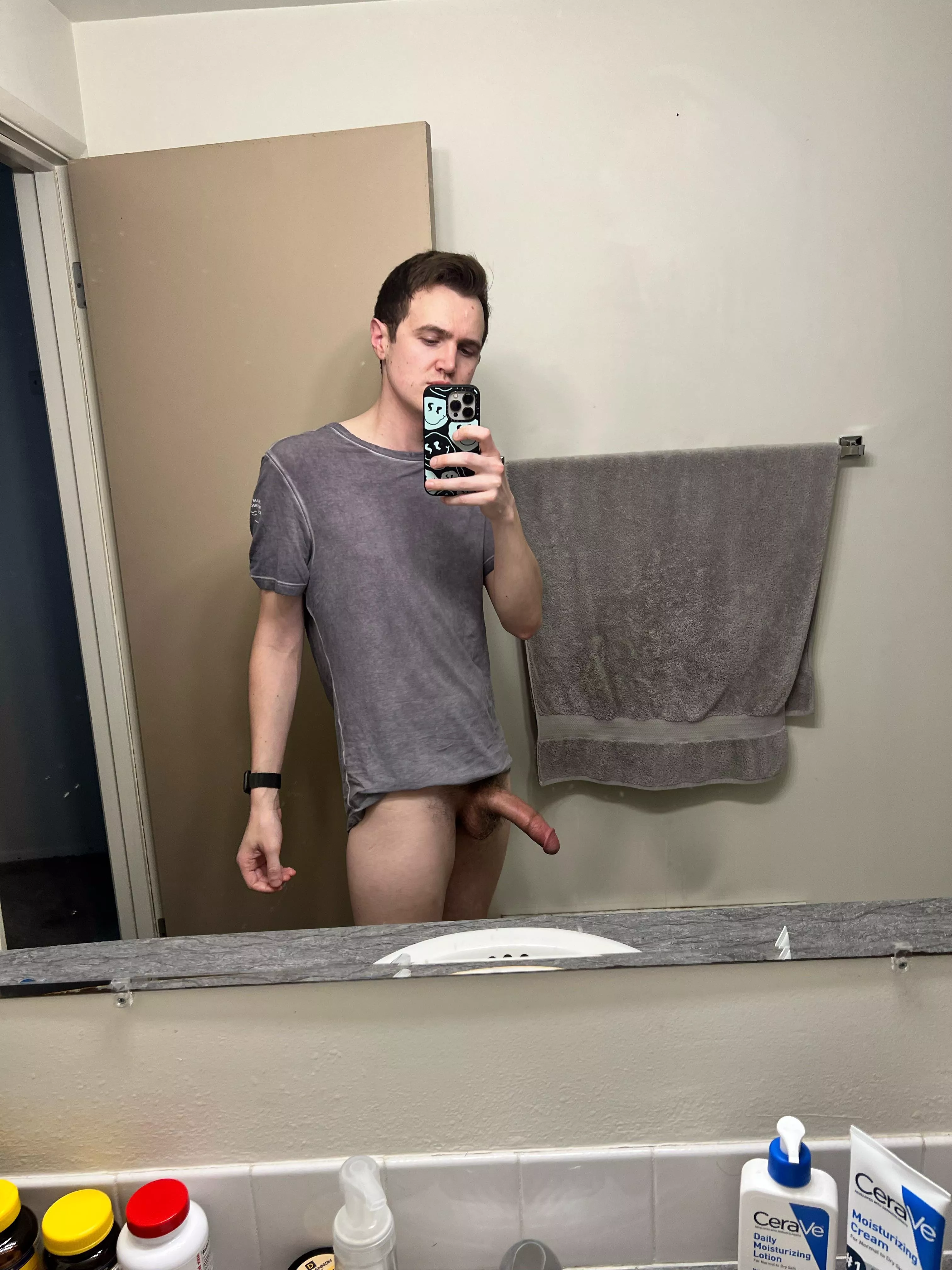 Woke up stupidly horny posted by twinkapexgaymer