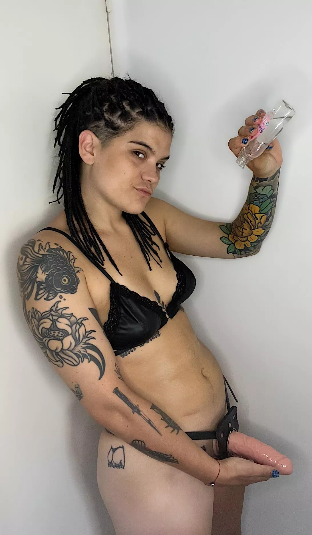 Would you let a girl like me fuck you on the first date? posted by yourdomeKen