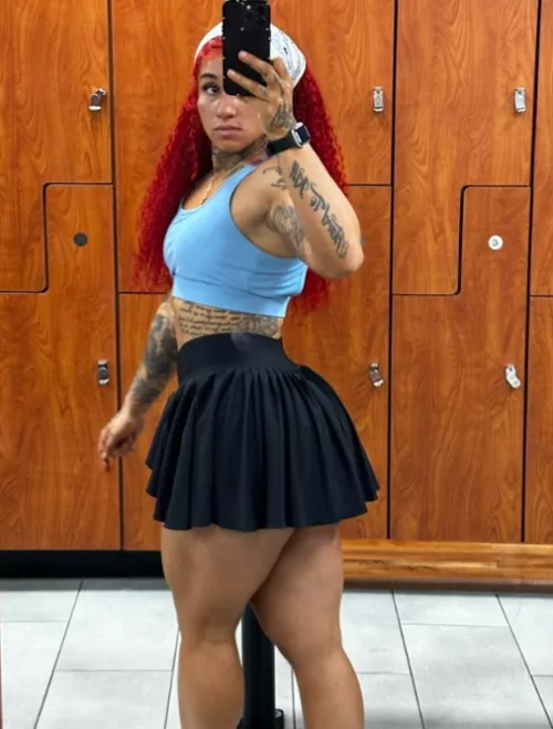 You'd tap out in seconds if I sit on you by Alexia_Richard