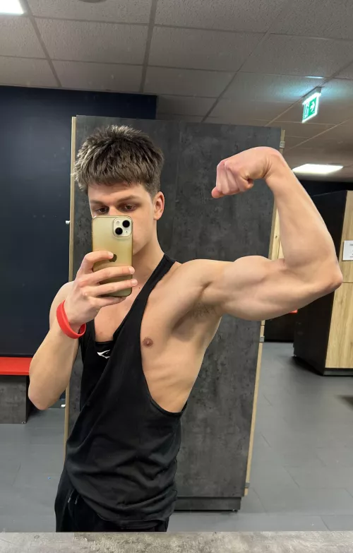 (19)Smell my sweaty pits  by Select_Equipment4297