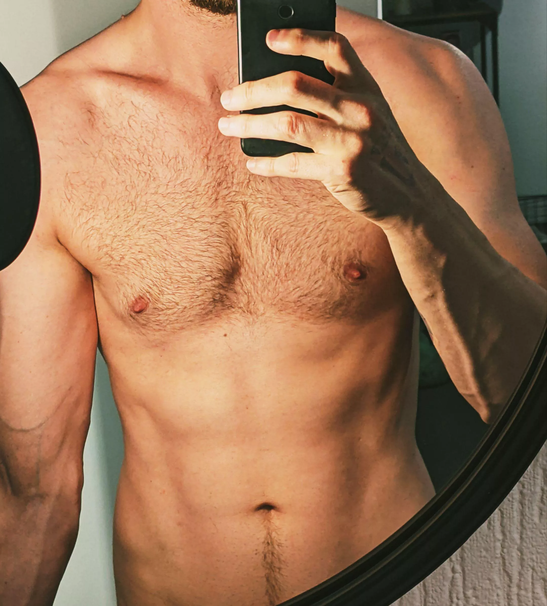 24 m, 6'4 hung handsome muscular for SMOOTH submissive bubblebutt boys snap is ChefLdn  posted by Wildboy247