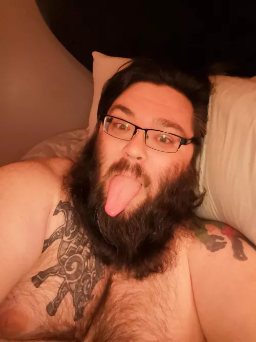 (40M) Just a cosy bed selfie today, hope you're having a good Easter  by International-Top512