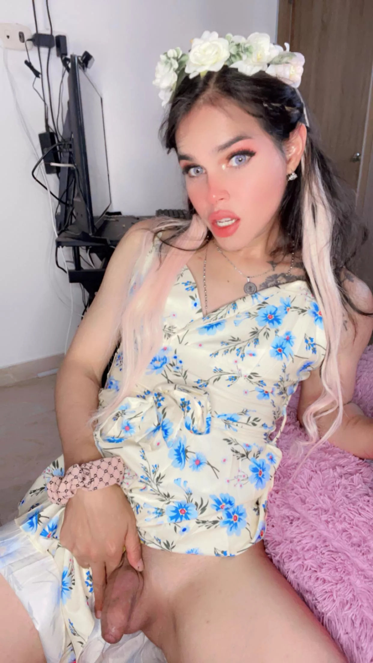 Any straight guys wanna taste it :3 ? posted by Maria_Palos