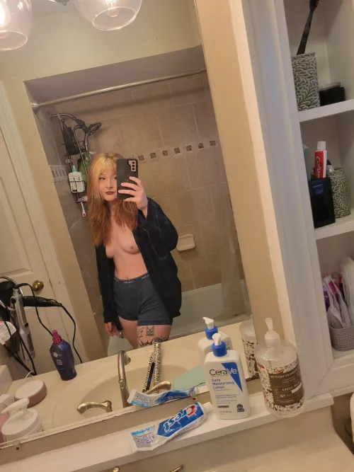 Anyone like edgy redheads?  by laniebeanz1