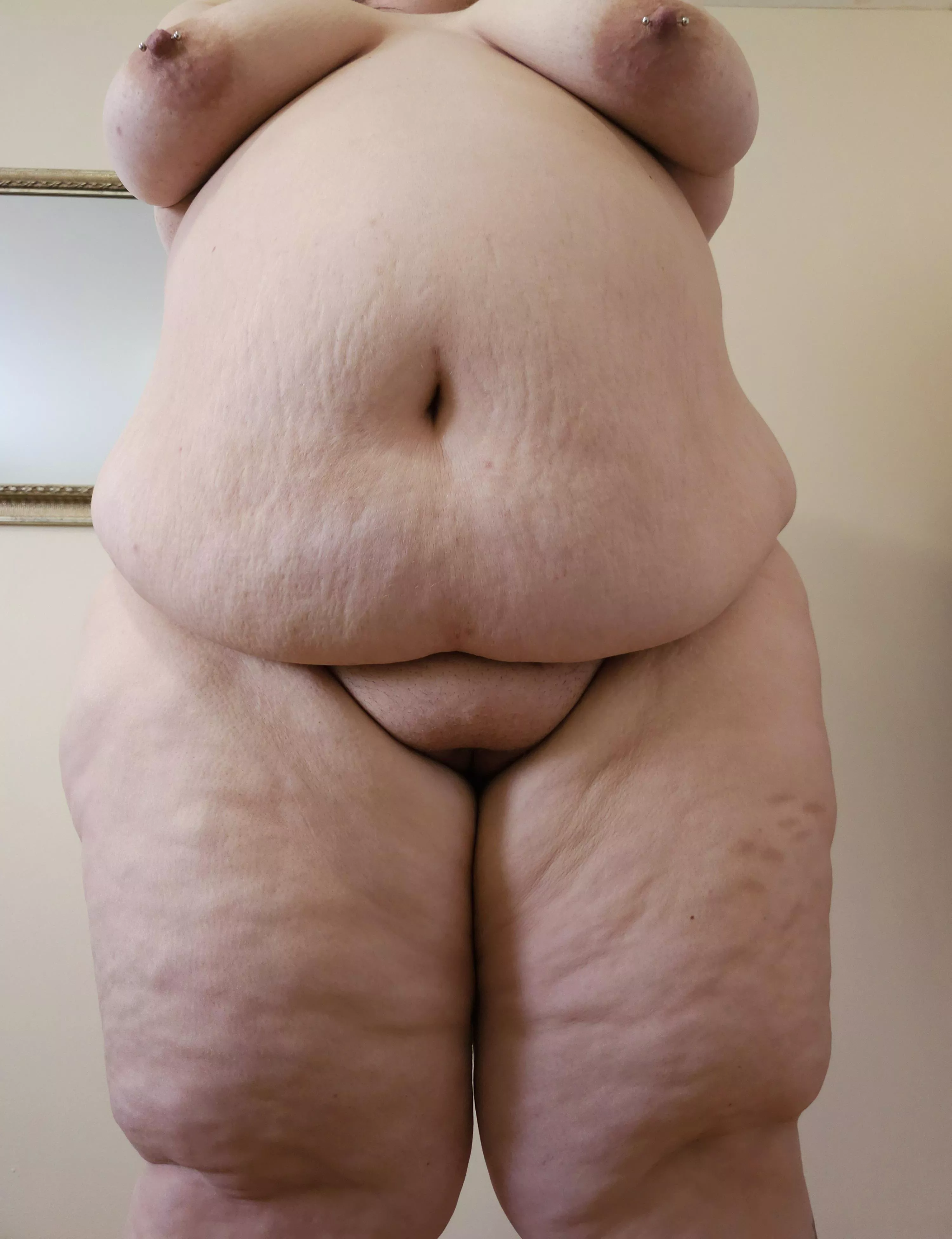 Big tits, belly and pussy. Your perfect girl posted by KaySnowbelle