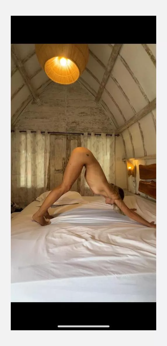 Did you ever trled bedtime yoga ? 😈 posted by FunPayment7098