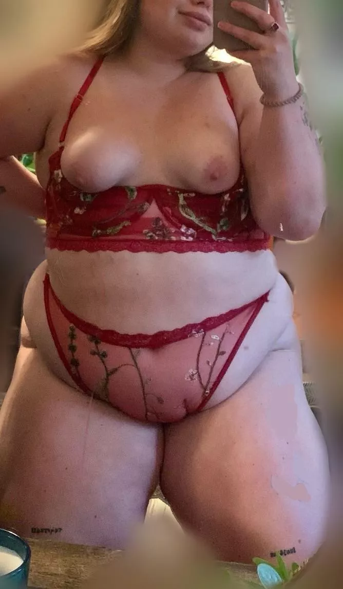 dressing up nice for easter 😉 posted by Imaginary_star_135