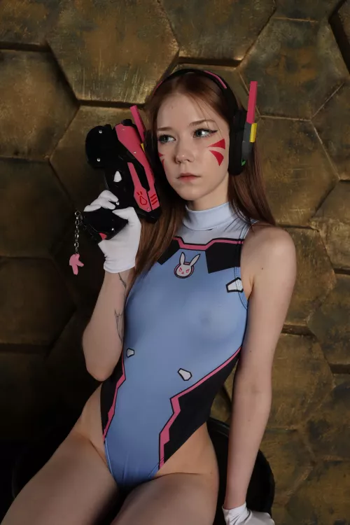 D.Va by litl_mia by aloftsiphon