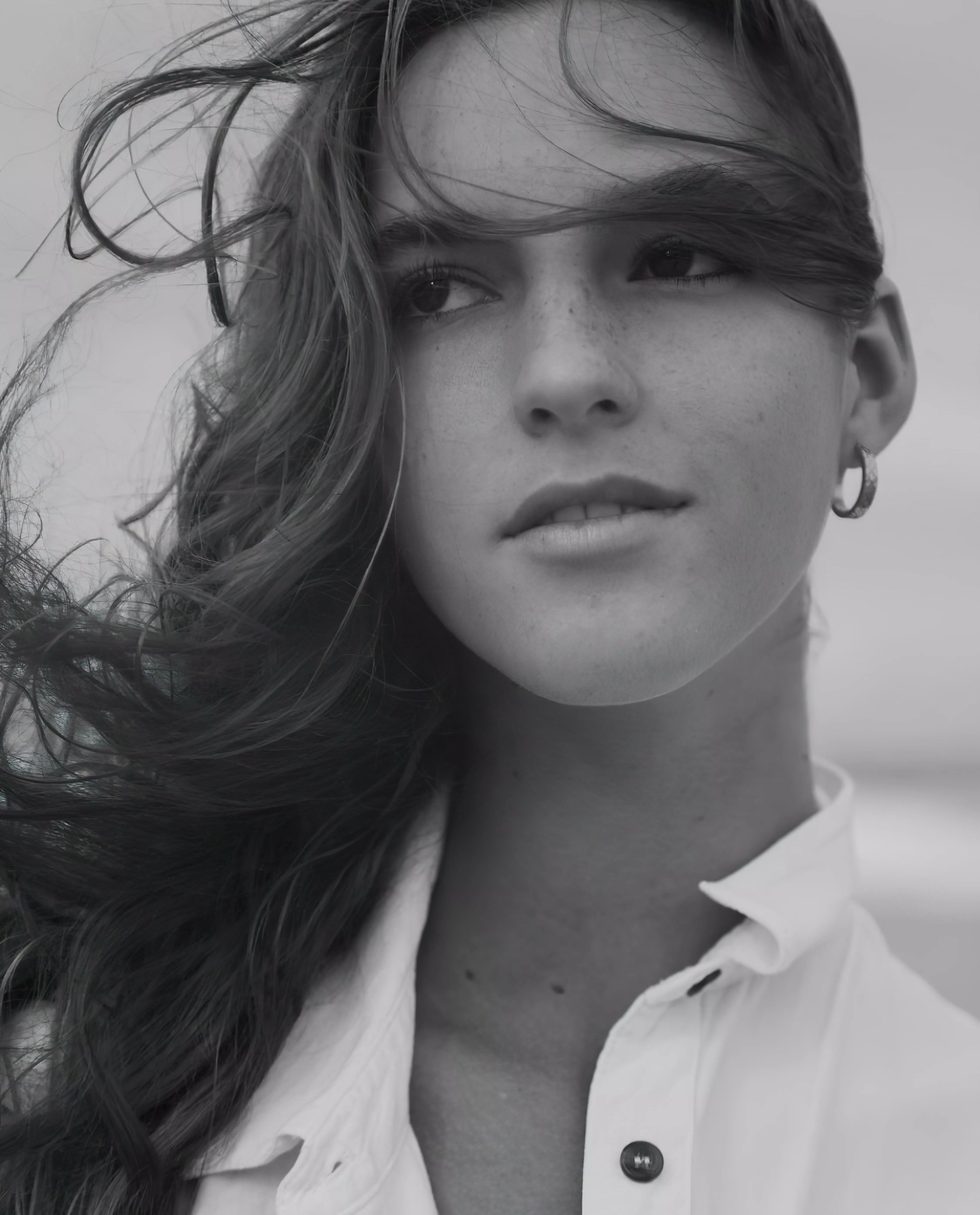 Emily Feld posted by cashmere1977_v3