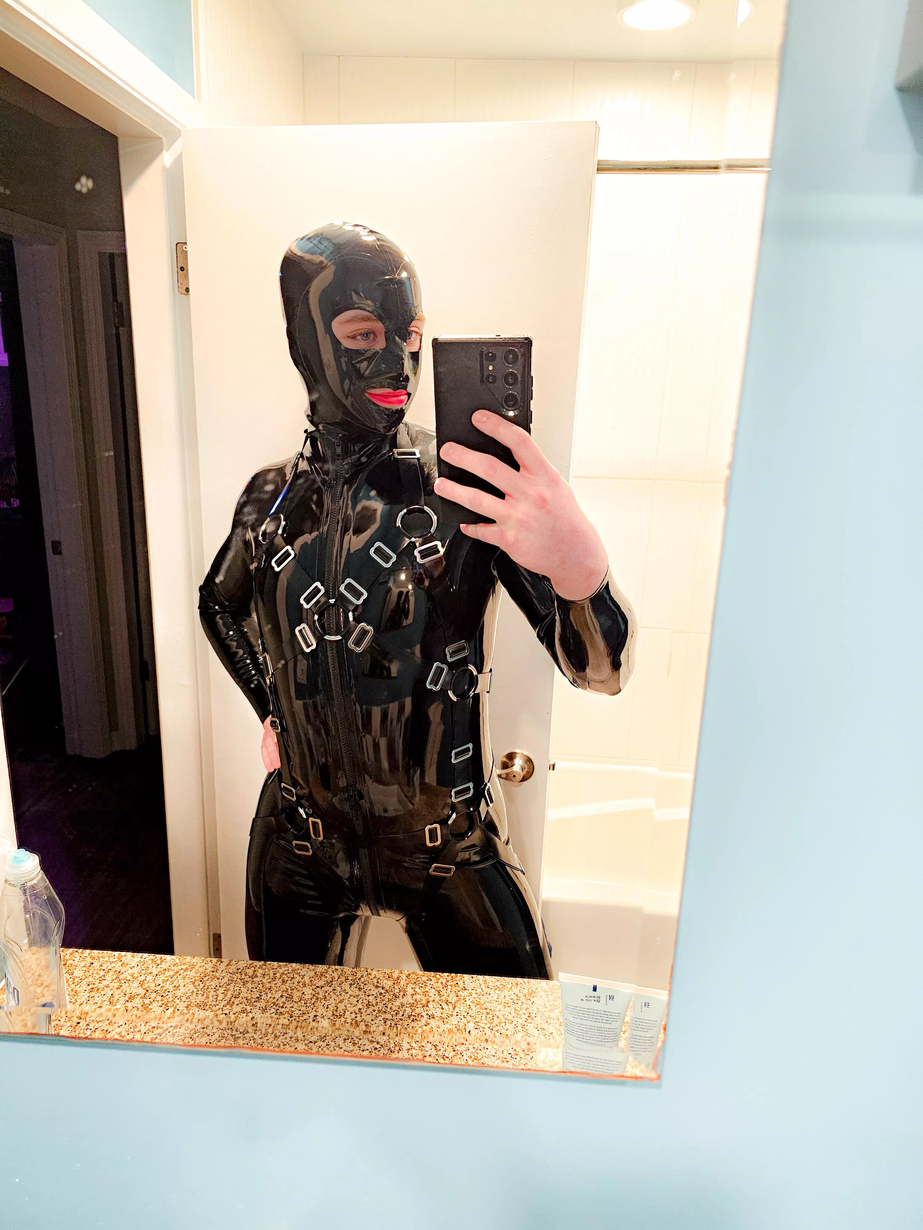 Feeling cute in my new latex harness! posted by __Bodysnatcher