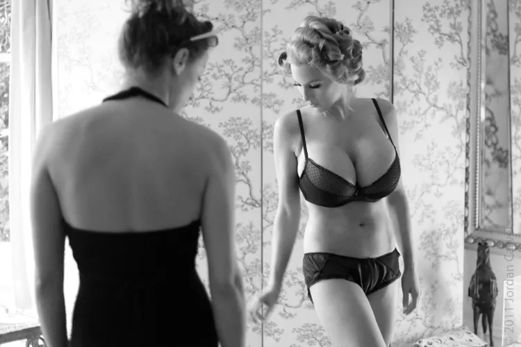 For me she is the hottest of all time by spiderman1996_