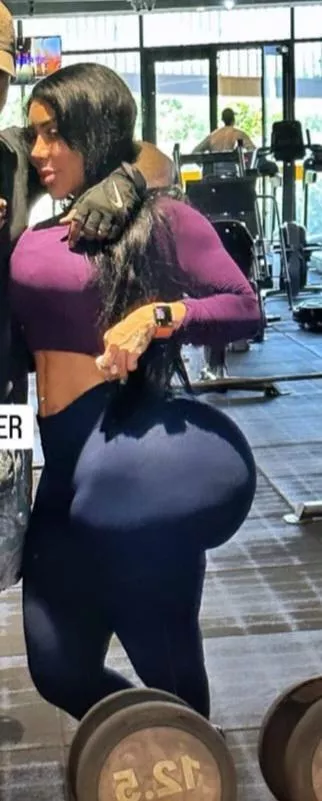 🐐🎂 here posted by eyepop9991