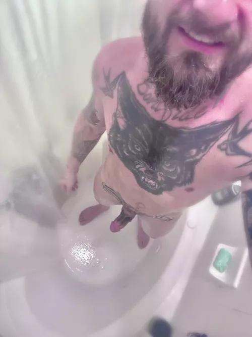 Hi! First time posting here. by TheLoganBlackthorn