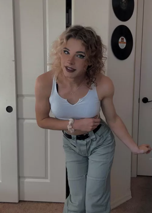 I bet I could pick you up :3 by celestialysia