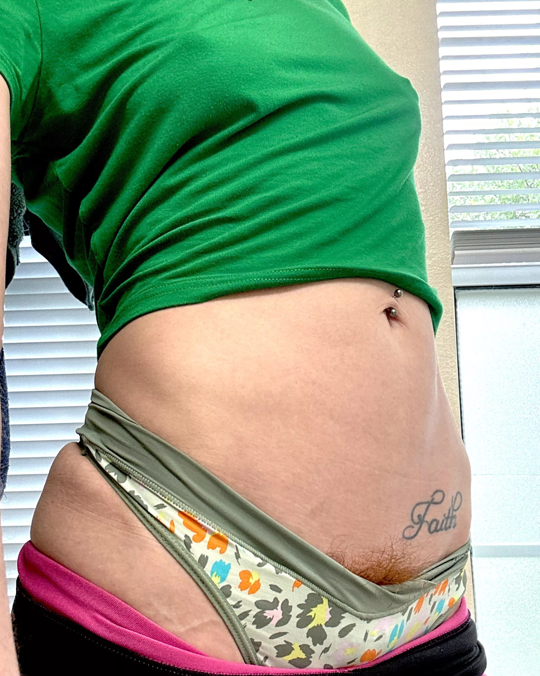 I can’t be contained 😜 posted by redhotpearlx