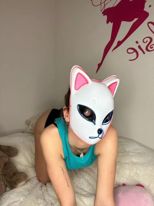 I hope you can make this 18yo kitty purr by basham95