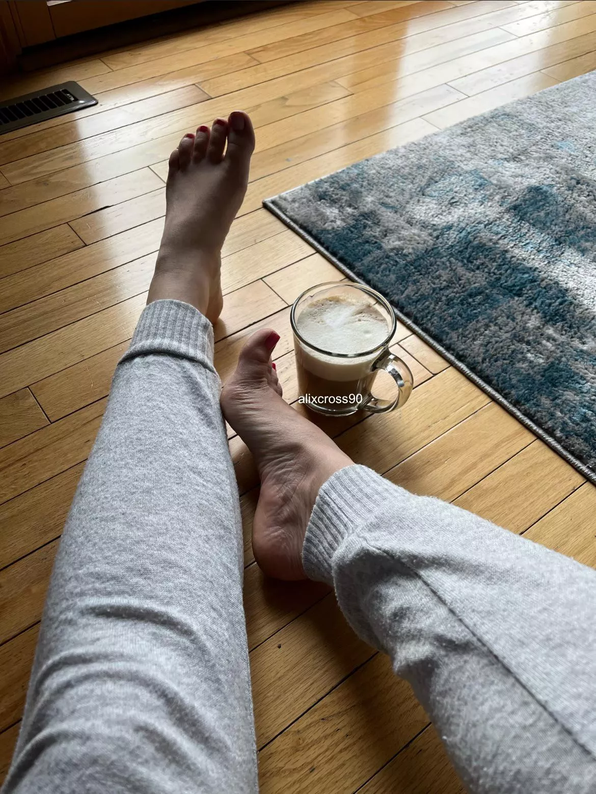 I hope you have a beautiful Sunday posted by alixcross90