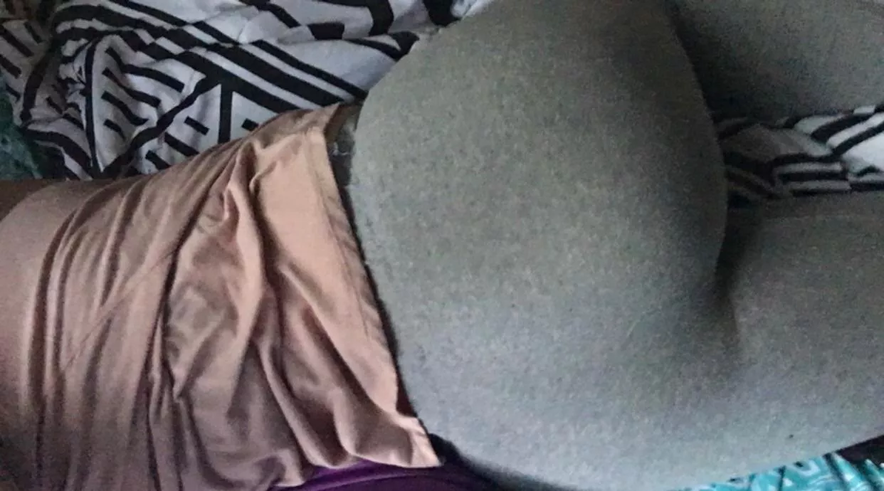 I want to be the reason you cum tonight. posted by Babygirlbrdl22