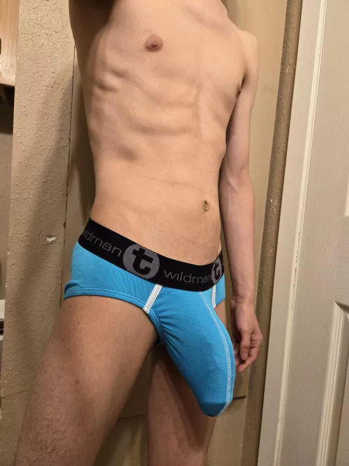 I'm so glad I'm a grower. I wouldn't be able to go anywhere like this. by GodParadisePri