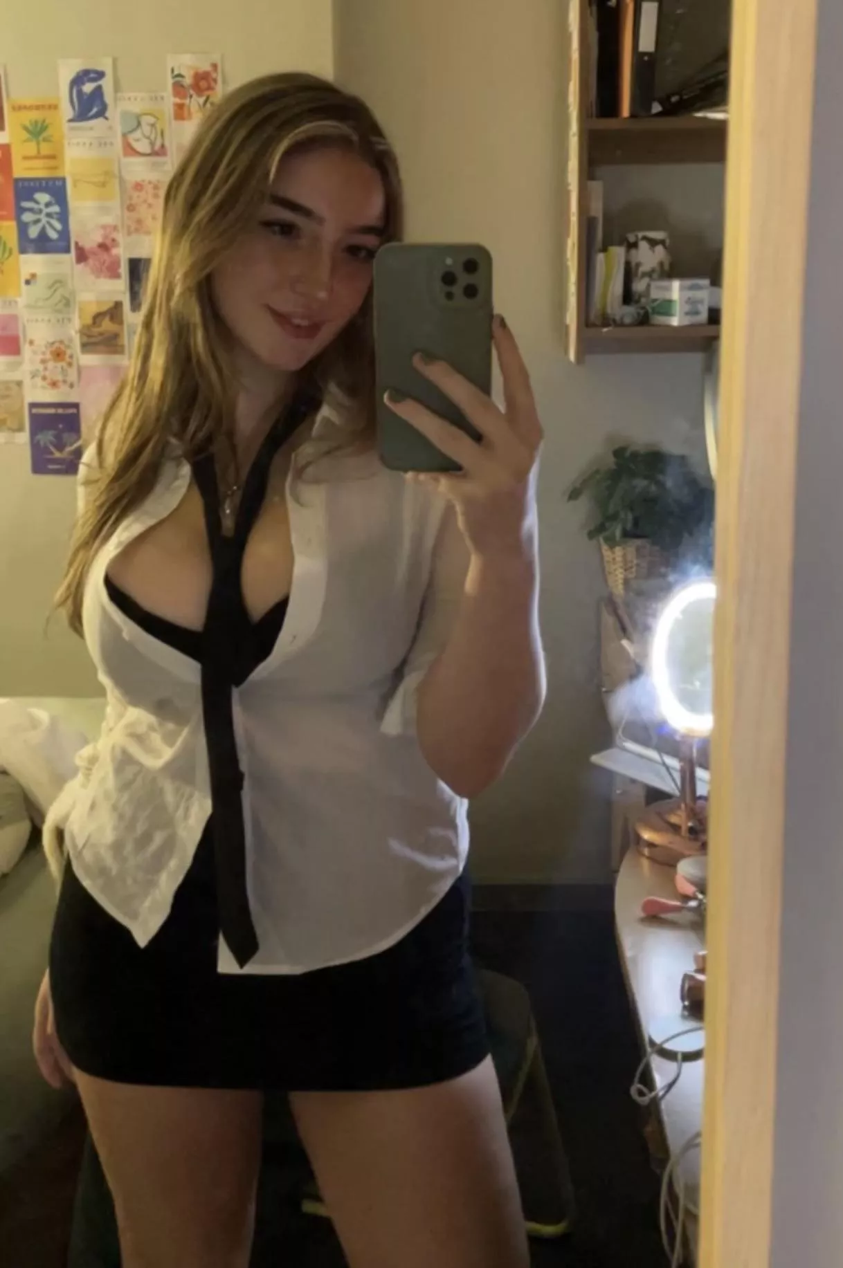 IUTR Her actual school uniform posted by mbmbcdmbb3