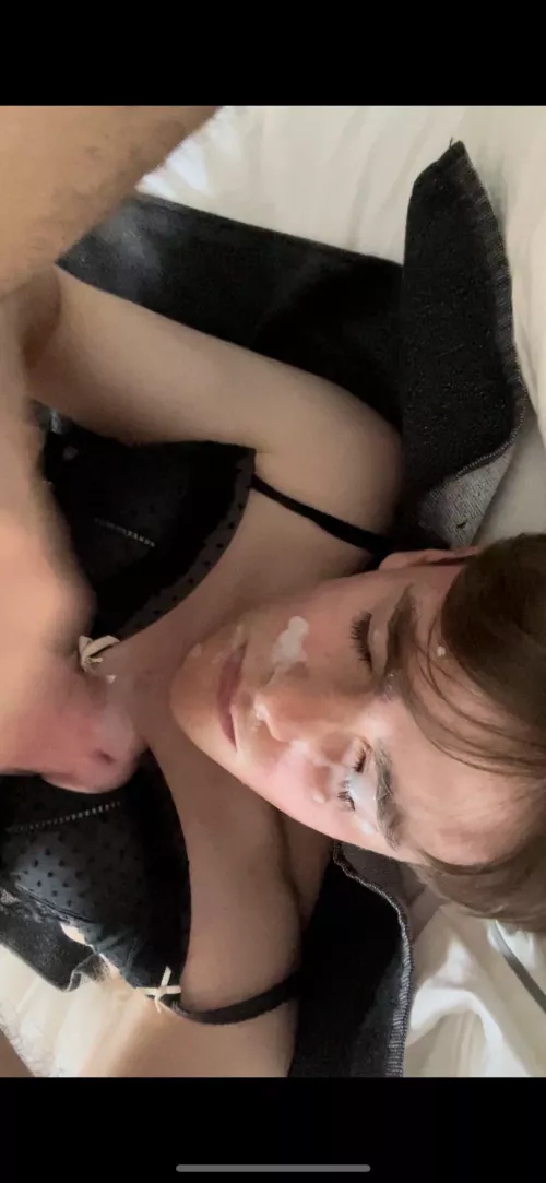 Sissy cum slut exposed at your service 💗😋👀 by SissyLivi18