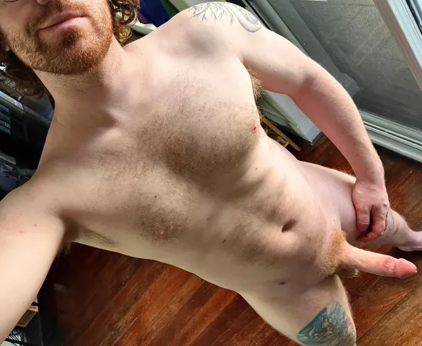 Soaking up some sun before I leave you soaked  by papiginge