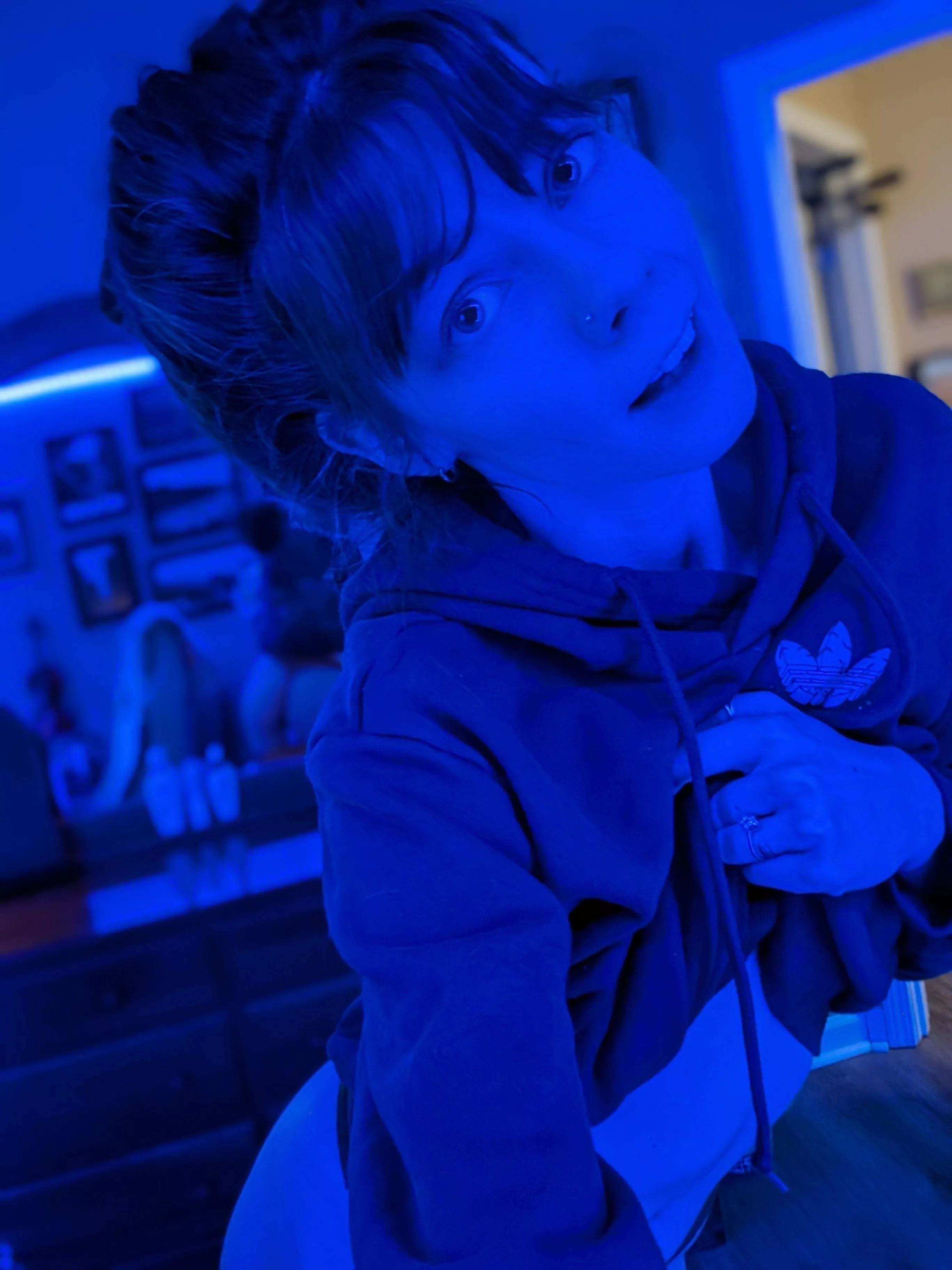 Sundays are for melancholy vibes and sweatpants. :) [GFE][PTY] posted by xobondaixo