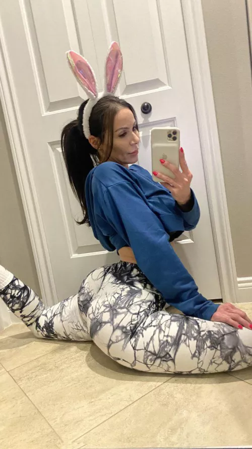 Thick Bunny by GhostGoSavage