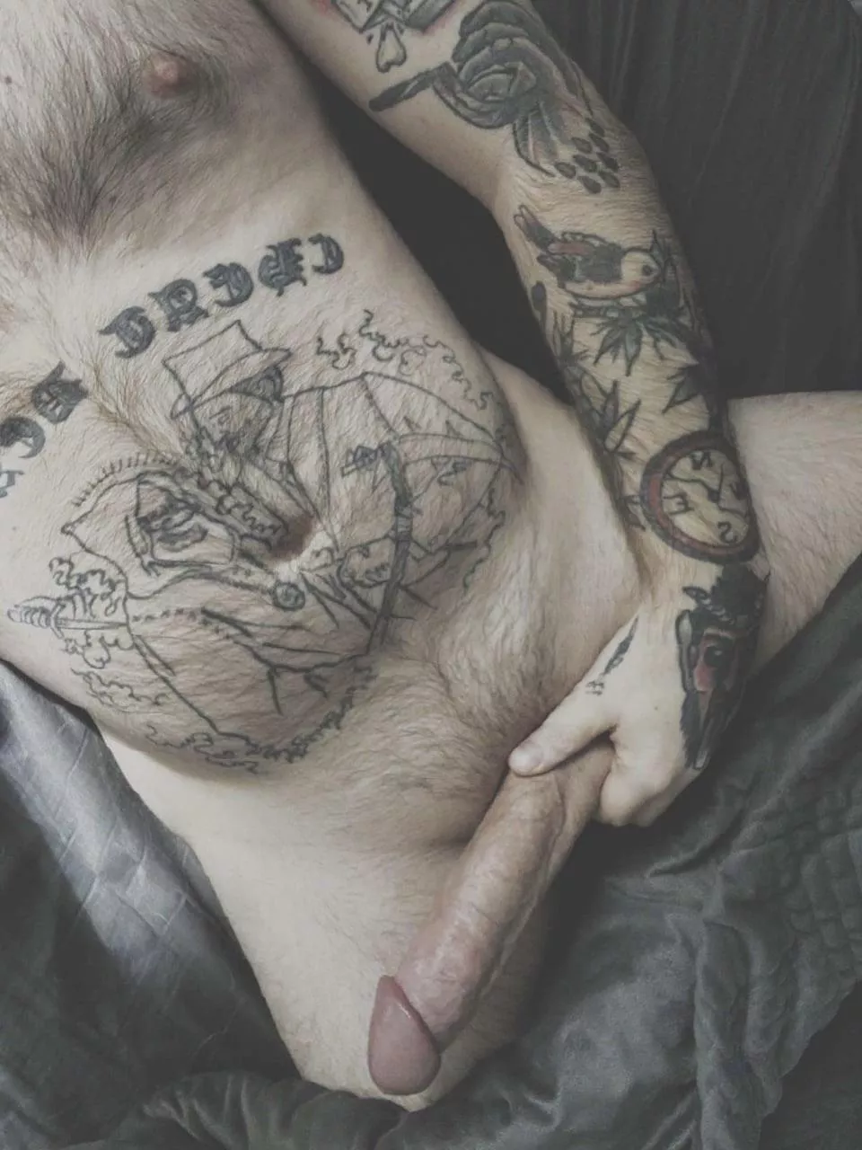 This cock is throbbing. Let’s spend Saturday night making each other cum over and over again 😈 posted by LeviRyder69