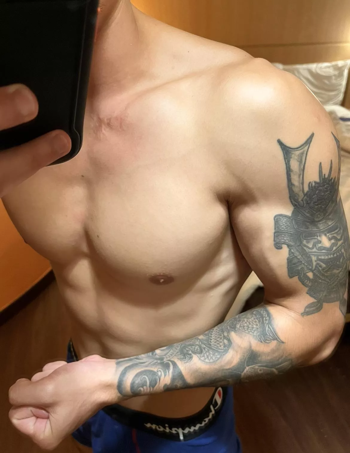 Waiting for my sissy to come to my hotel room 🥰😈 posted by TheeGuyDerek