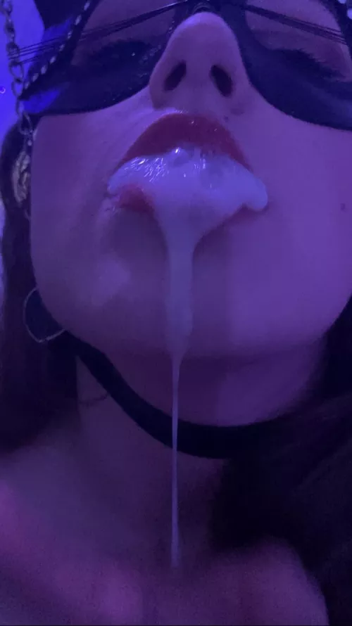 Waiting for someone to give me a bigger load then this 😈 by kitty--cat420