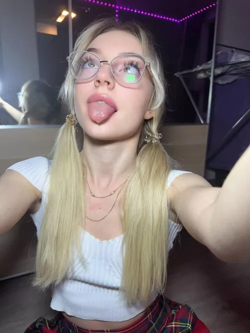 you'd give me your cum, wouldn't you by PetiteElegance