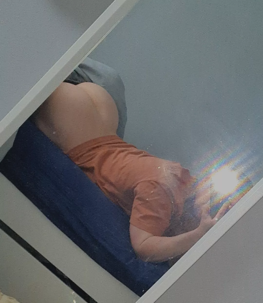 21 straight but my gf said i have a fat ass lol, is she right?  posted by kindabored00
