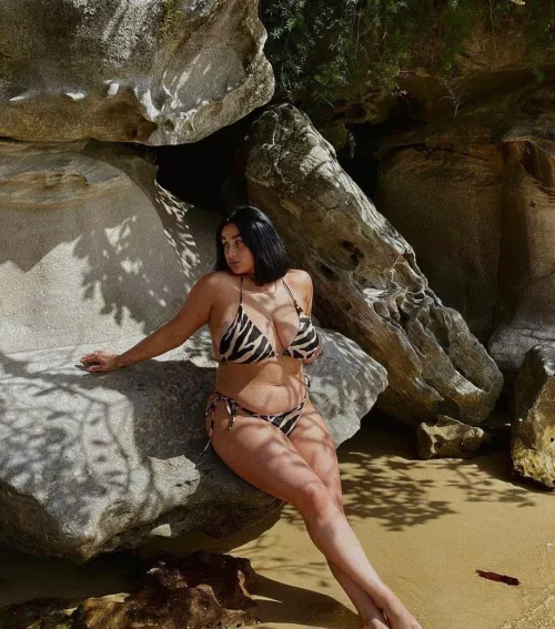 All bodies are bikini bodies by No_Feedback_3340