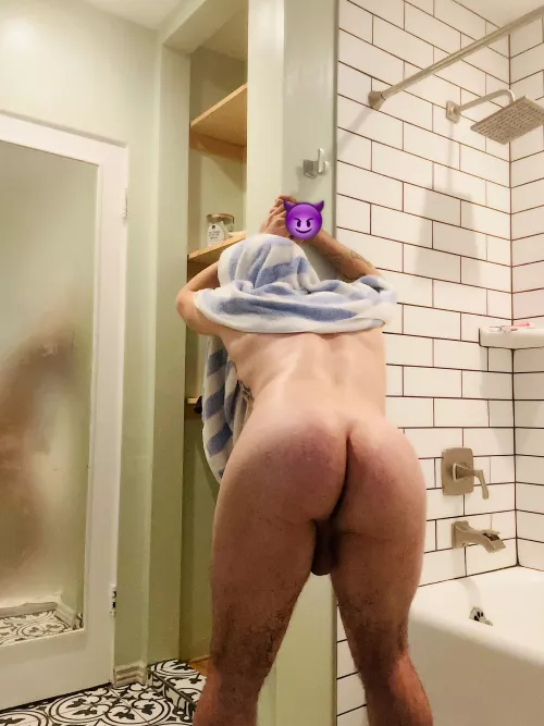 Ass anyone (36M PA) by Jumpy_Pear8273