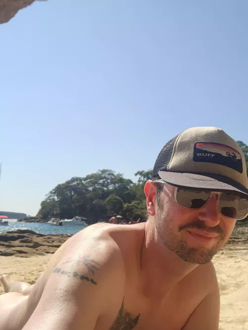 Beach chills by timbrooky1