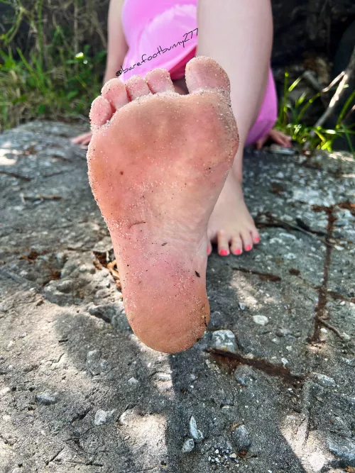 Did I catch you looking between my toes by Barefootbunny277
