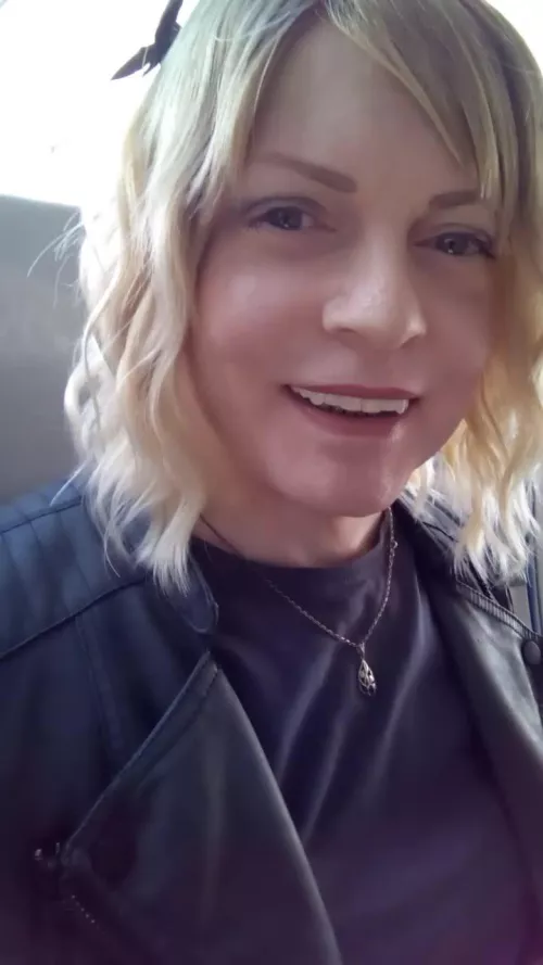 Face shot  by WhereasMysterious421