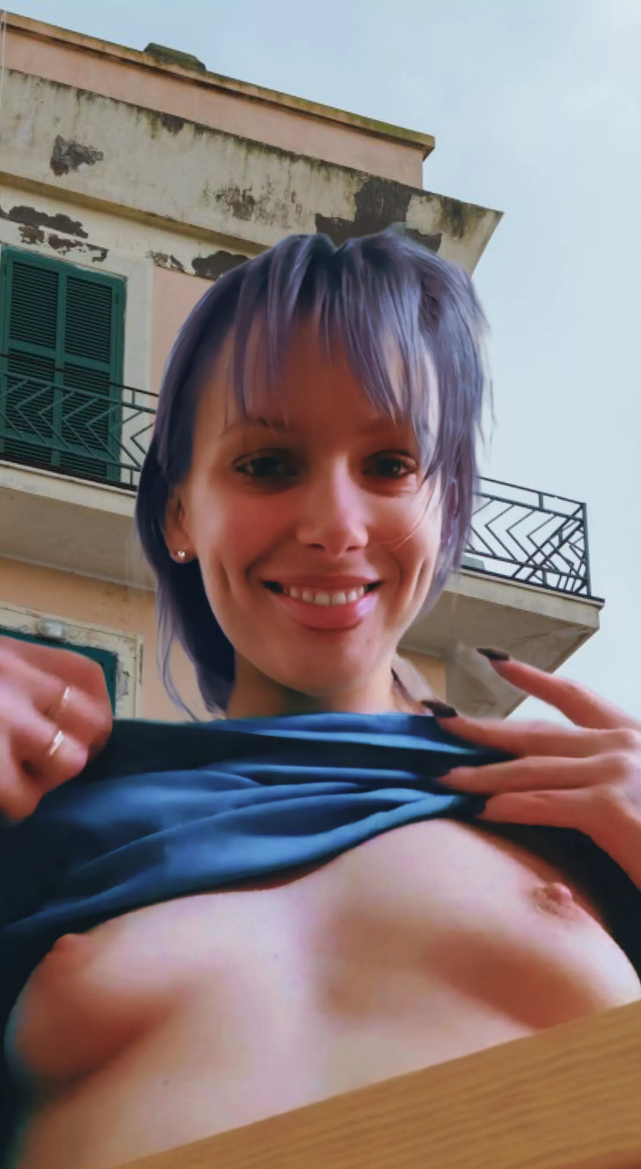 Good morning 😏 off to work 😘 posted by TheLastSaneOne