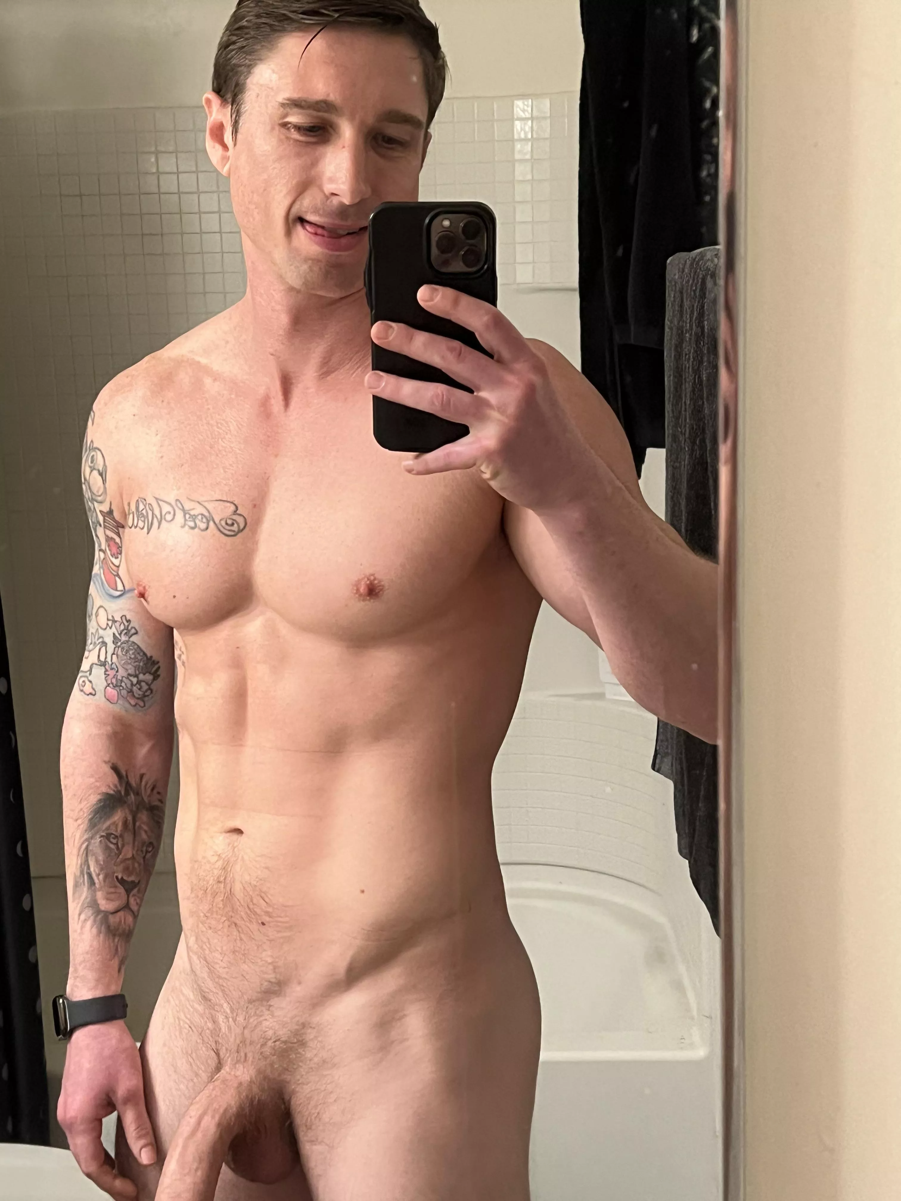 Happy Sunday 😜 posted by Bestcoast03