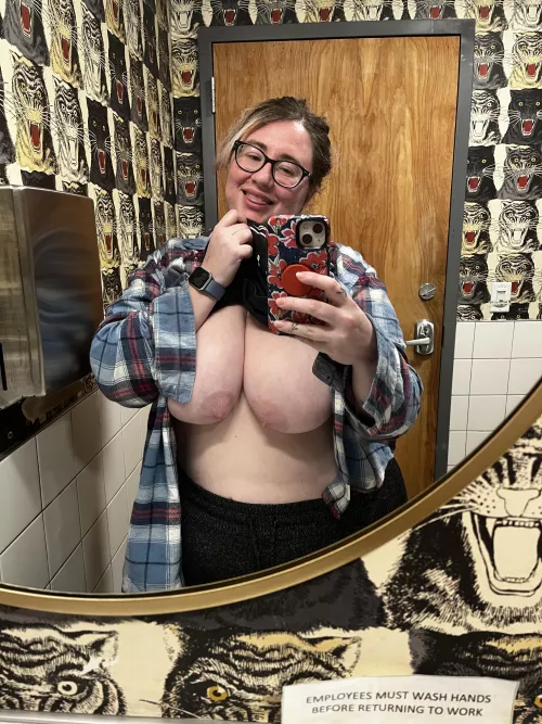 Happy Sunday (f) by mollyisatease