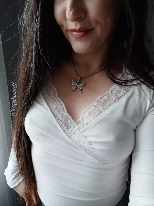 heading out for an appointment - think anyone will notice by littlegothinheels