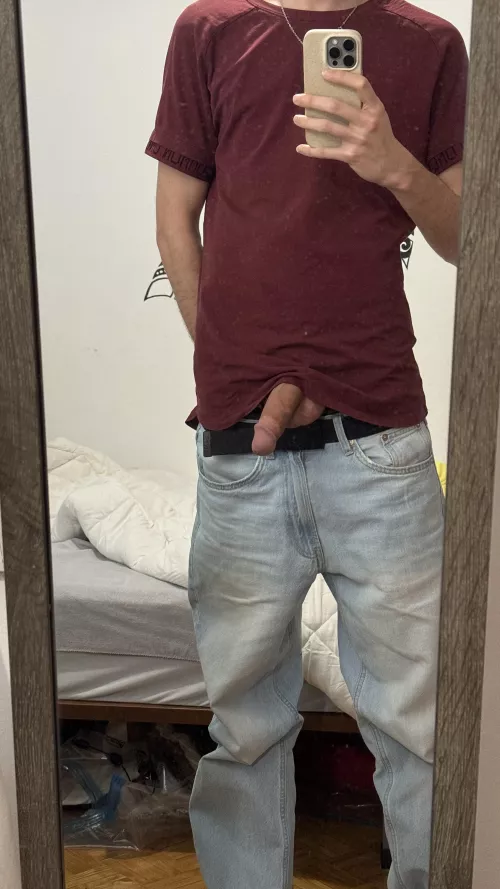 Hii everyone!! First time here 😄 by Oskar-M-