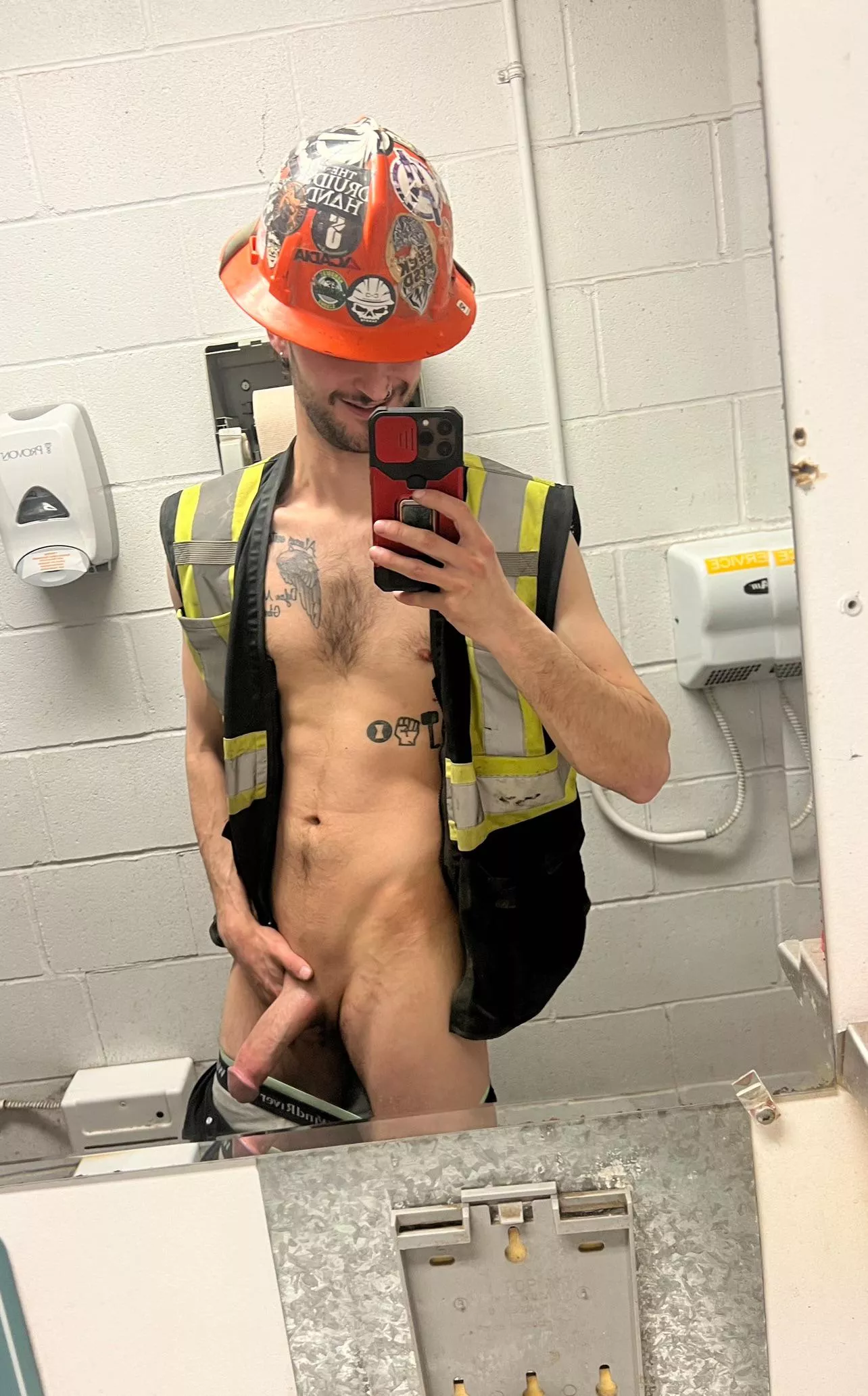 Hopefully this is welcomed here  posted by Utimate-Windex2-4