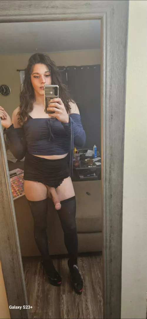 I might not be the hottest girl, but i may be the horniest  by MichelleCoxx