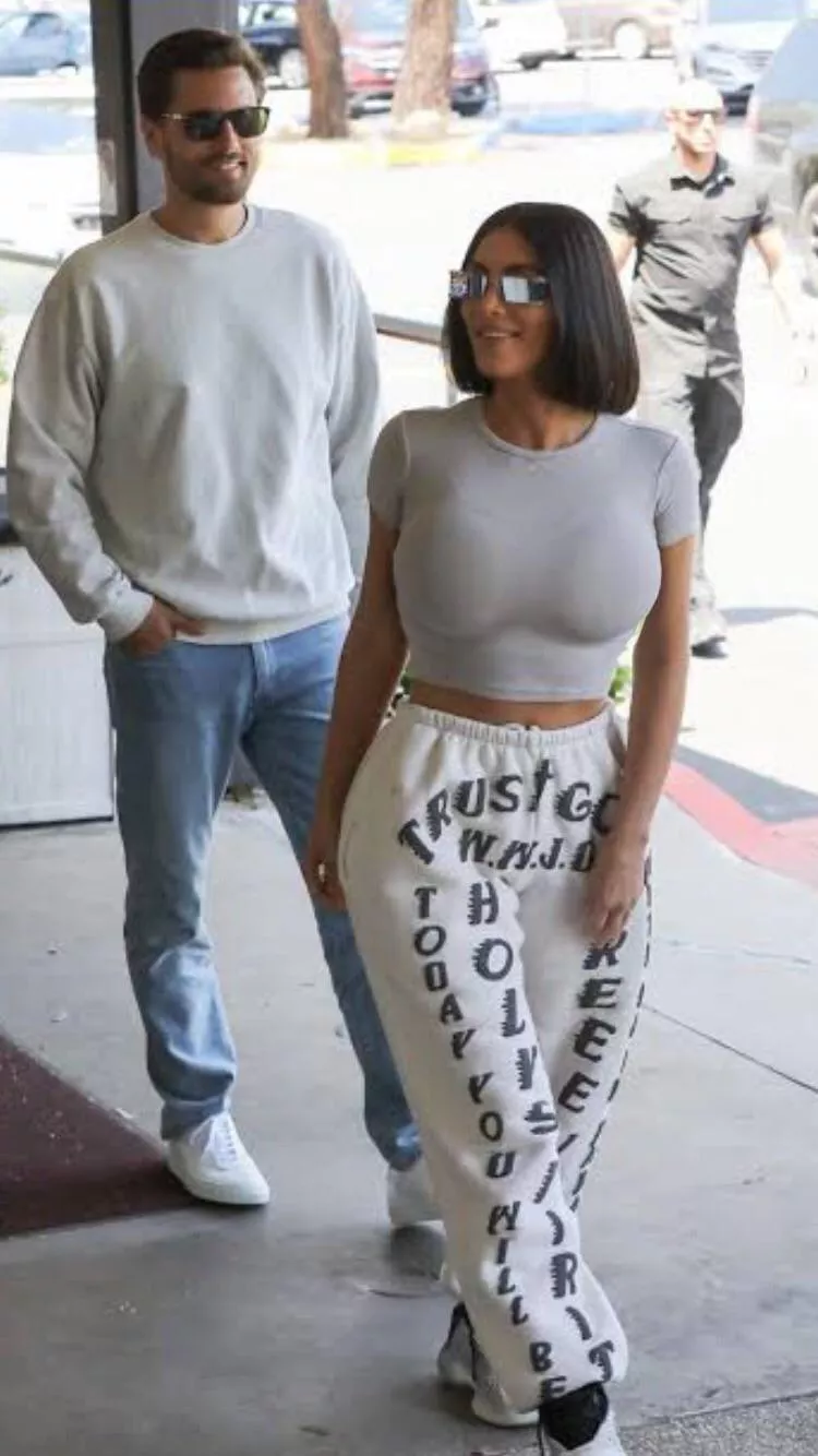 I’m sure Scott fucked her what do you think ? 🤤 posted by Novel_Category_4799